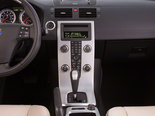 2011 Volvo C70 T5