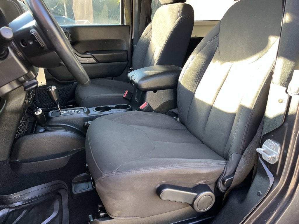 2017 Jeep Wrangler Sport 4x4