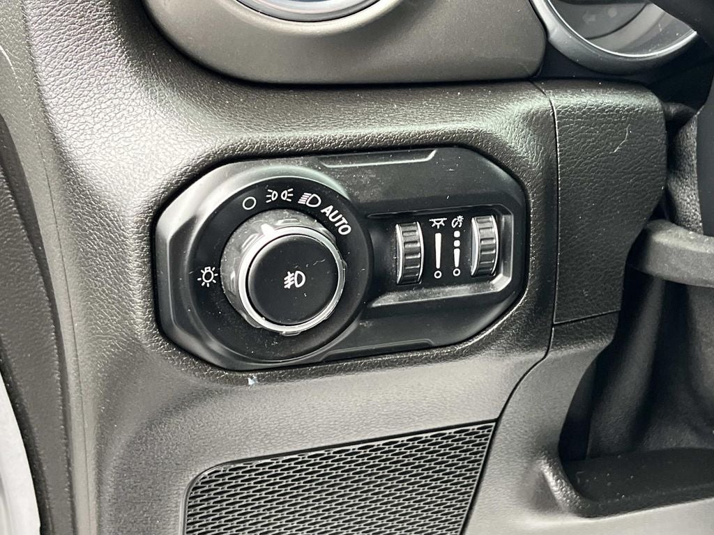 2019 Jeep Wrangler Sahara 4x4
