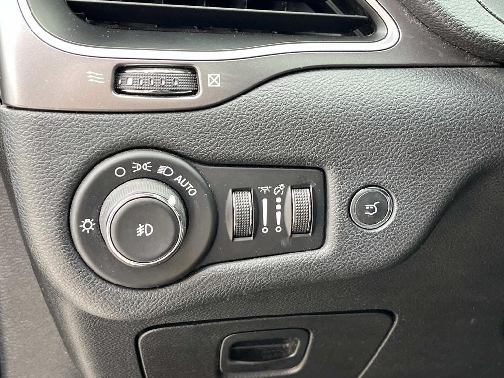 2019 Jeep Cherokee Latitude Plus 4x4