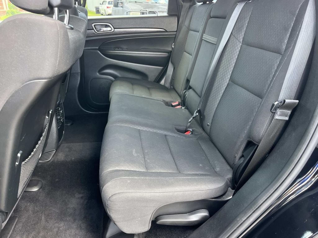2018 Jeep Grand Cherokee Laredo E 4x2