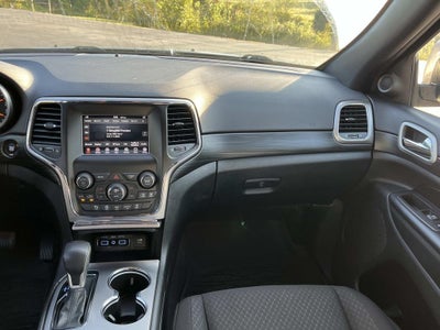 2021 Jeep Grand Cherokee Laredo E 4x4