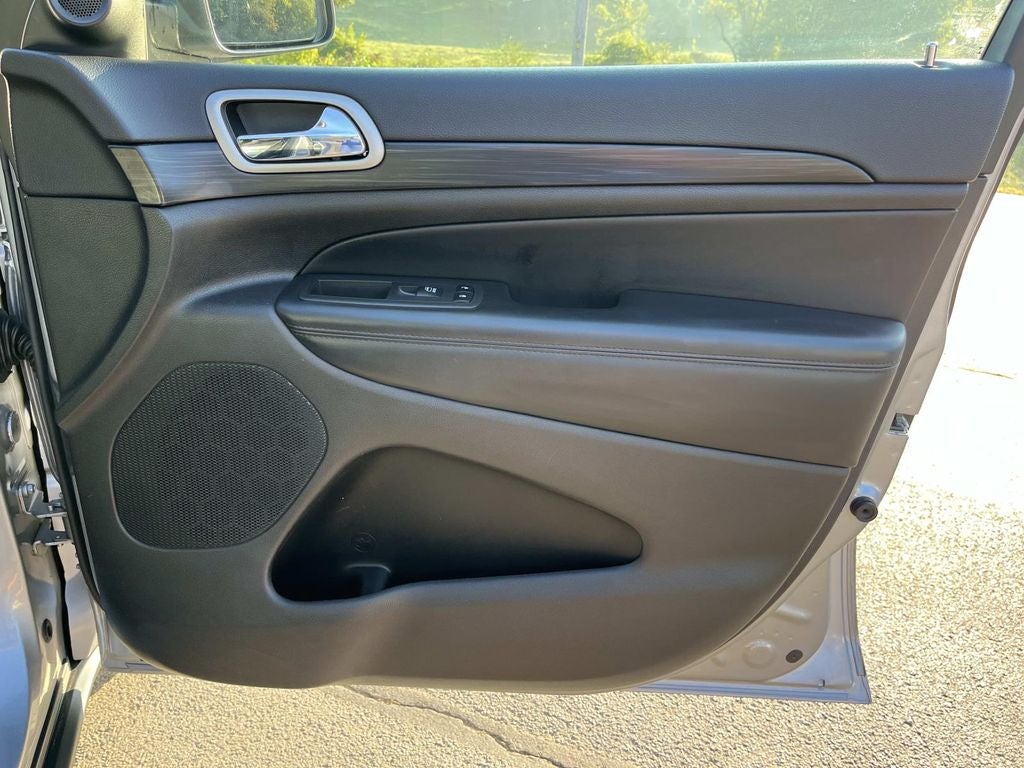 2021 Jeep Grand Cherokee Laredo E 4x4