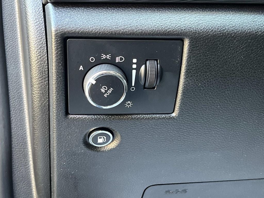 2021 Jeep Grand Cherokee Laredo E 4x4