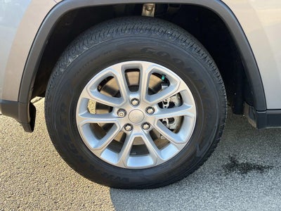2021 Jeep Grand Cherokee Laredo E 4x4