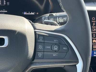 2026 Jeep Grand Cherokee GRAND CHEROKEE LAREDO ALTITUDE 4X4