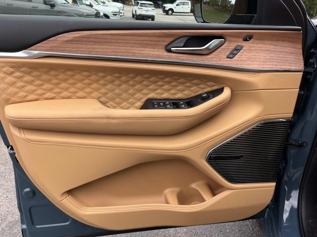 2026 Jeep Grand Cherokee GRAND CHEROKEE SUMMIT 4X4