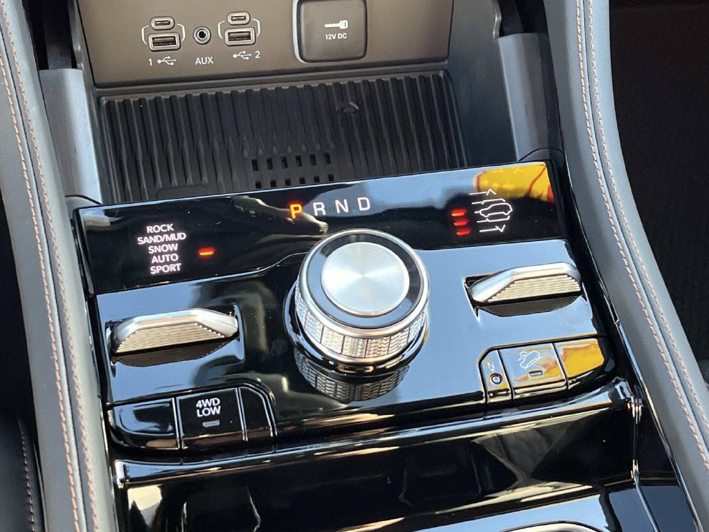 2027 Jeep Grand Cherokee GRAND CHEROKEE SUMMIT 4X4