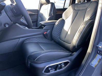 2027 Jeep Grand Cherokee GRAND CHEROKEE SUMMIT 4X4
