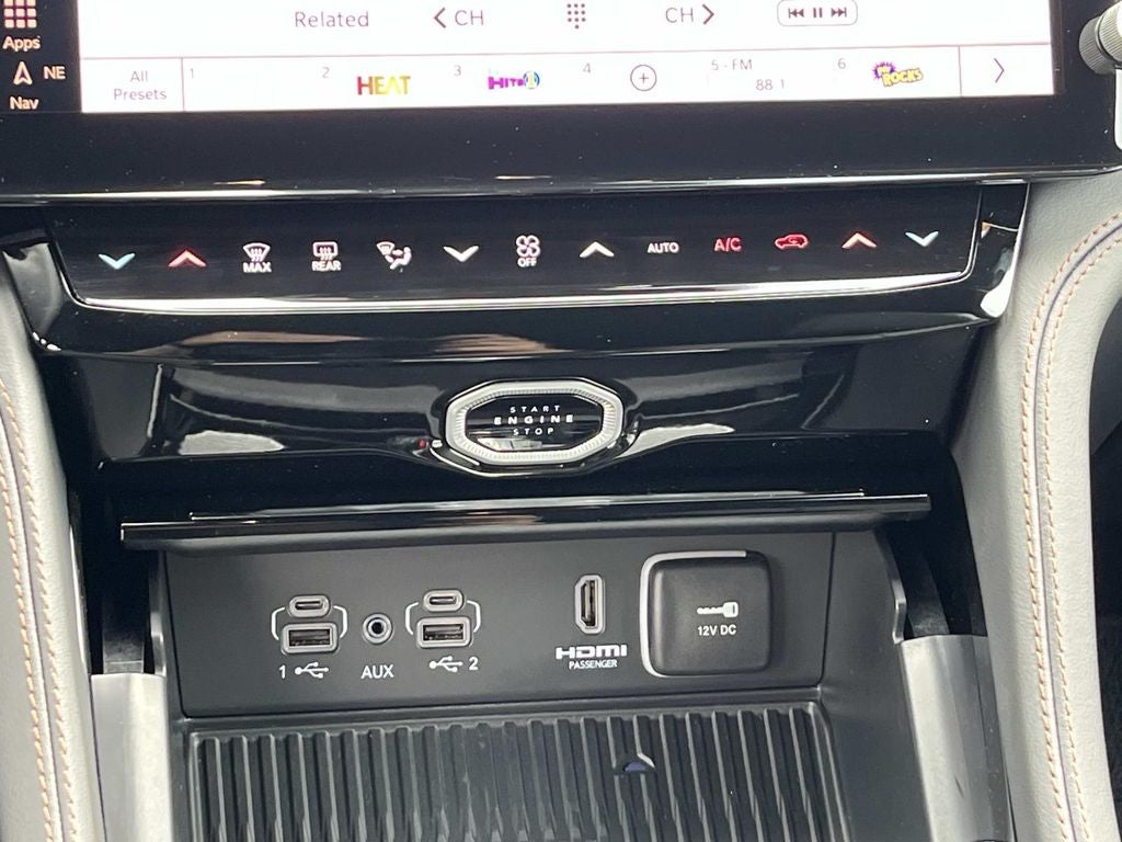2026 Jeep Grand Cherokee GRAND CHEROKEE SUMMIT 4X4