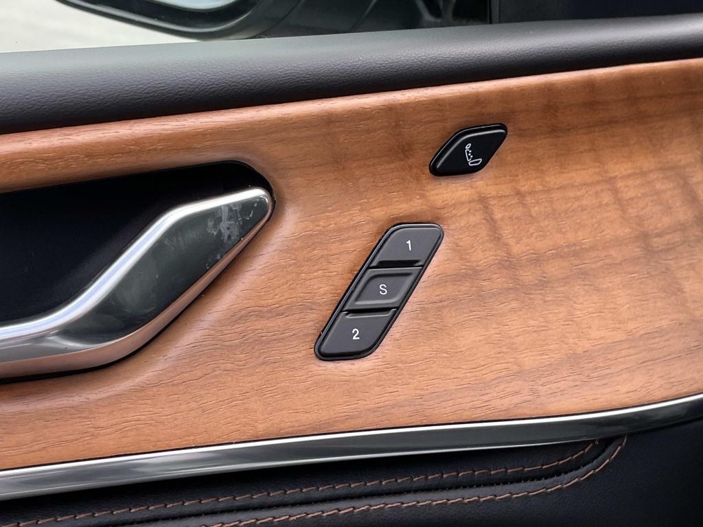 2026 Jeep Grand Cherokee GRAND CHEROKEE SUMMIT 4X4