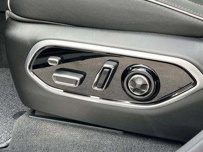 2026 Jeep Grand Cherokee GRAND CHEROKEE SUMMIT 4X4