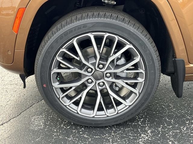 2026 Jeep Grand Cherokee GRAND CHEROKEE SUMMIT 4X4