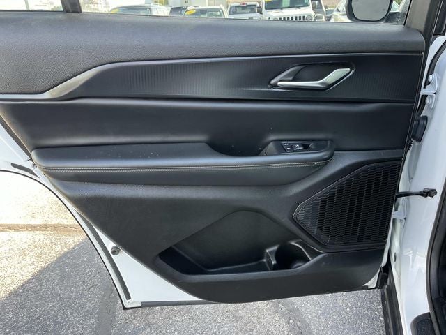 2024 Jeep Grand Cherokee L Laredo X 4x4