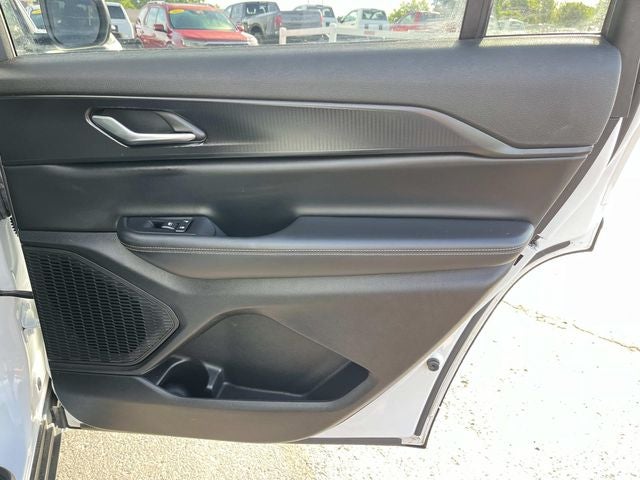 2024 Jeep Grand Cherokee L Laredo X 4x4