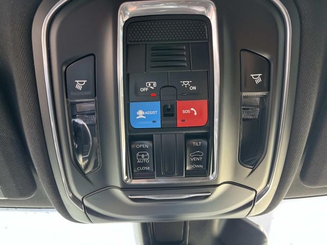 2024 Jeep Grand Cherokee L Laredo X 4x4