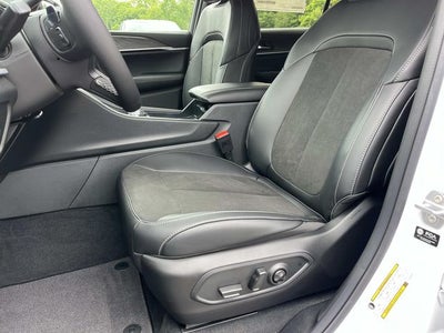 2026 Jeep Grand Cherokee L GRAND CHEROKEE L LAREDO ALTITUDE 4X4