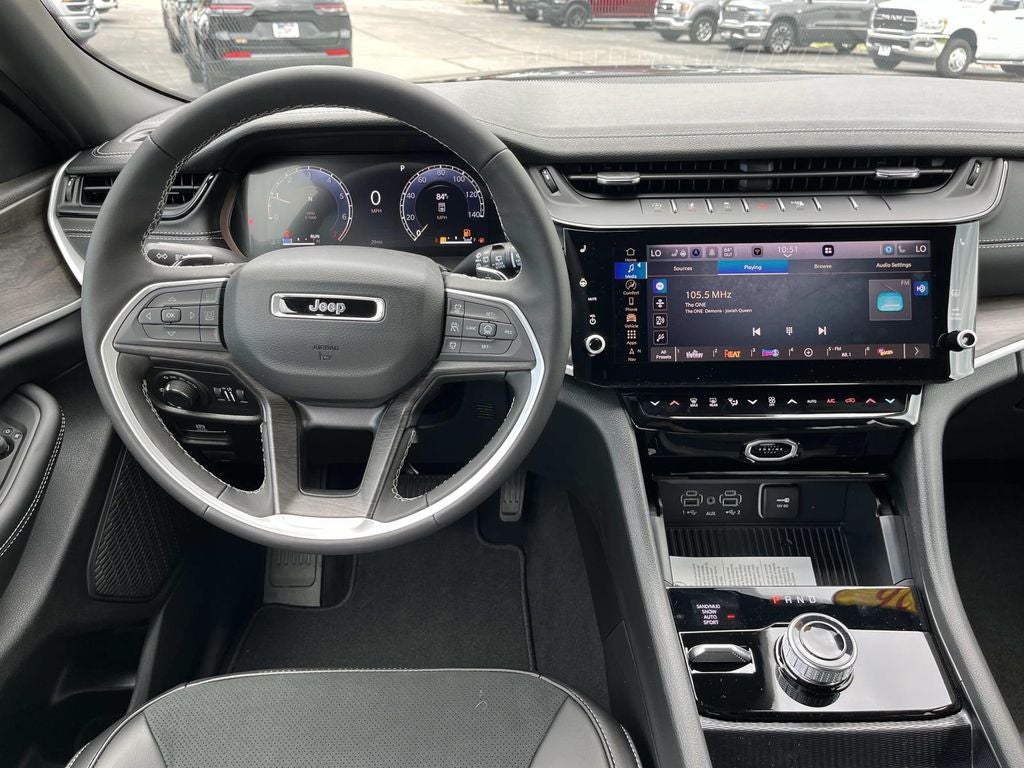 2026 Jeep Grand Cherokee L GRAND CHEROKEE L LAREDO ALTITUDE 4X4