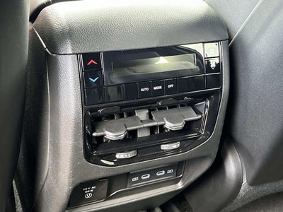 2026 Jeep Grand Cherokee L GRAND CHEROKEE L LAREDO ALTITUDE 4X4
