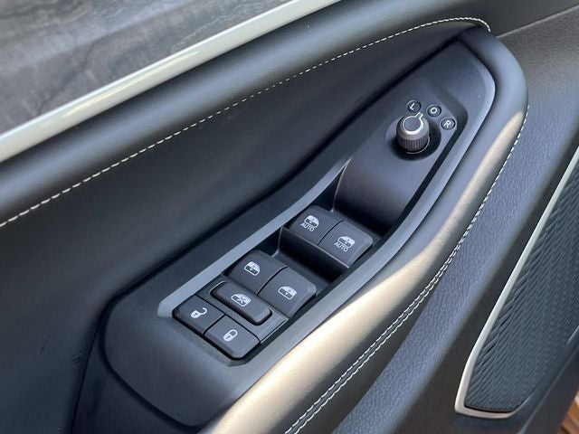 2026 Jeep Grand Cherokee L GRAND CHEROKEE L LIMITED RESERVE 4X4