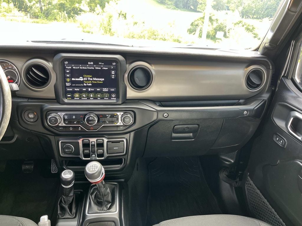 2021 Jeep Gladiator Willys 4x4