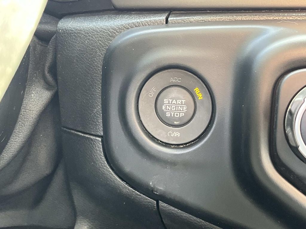 2021 Jeep Gladiator Willys 4x4