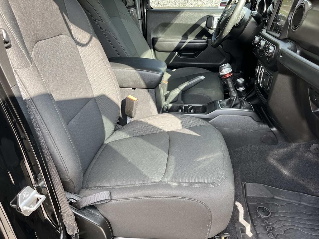 2021 Jeep Gladiator Willys 4x4