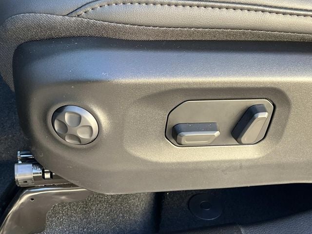 2026 Jeep Gladiator GLADIATOR SHADOW OPS 4X4