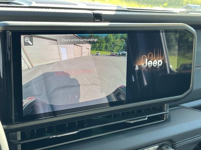 2026 Jeep Gladiator GLADIATOR SHADOW OPS 4X4