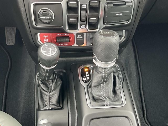 2026 Jeep Gladiator GLADIATOR MOJAVE X 4X4