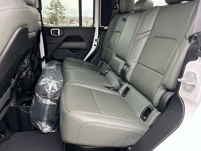 2026 Jeep Gladiator GLADIATOR MOJAVE X 4X4