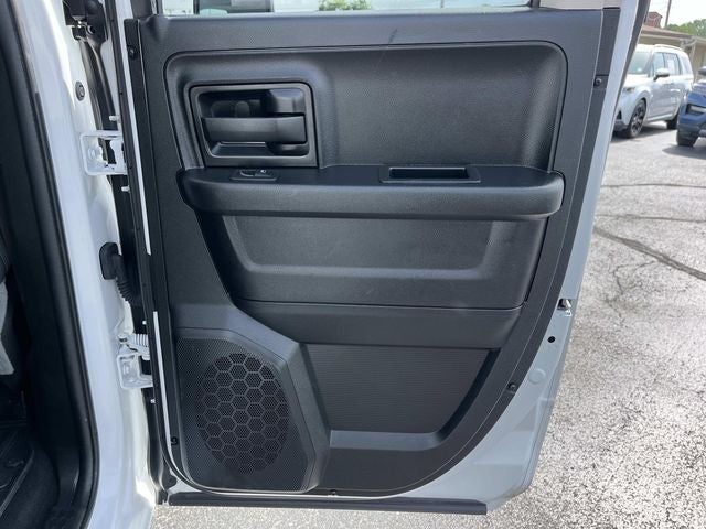 2019 RAM 1500 Classic Tradesman Quad Cab 4x4 6'4' Box
