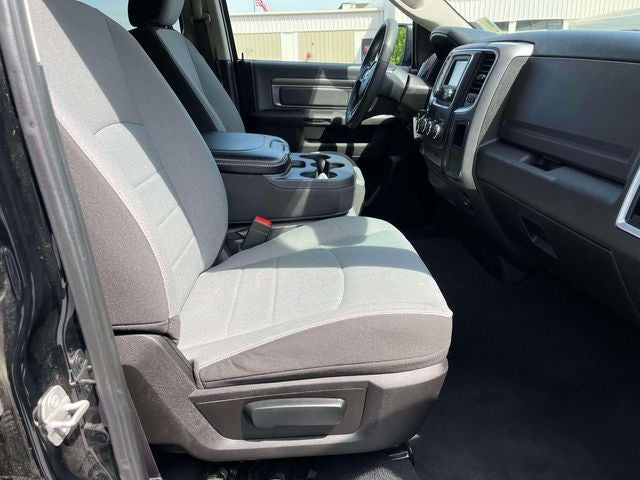 2024 RAM 1500 Classic SLT Quad Cab 4x4 6'4' Box