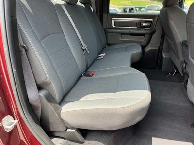 2024 RAM 1500 Classic Warlock Crew Cab 4x4 5'7' Box