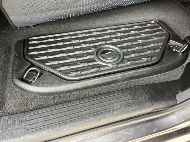 2024 RAM 1500 Laramie Crew Cab 4x2 5'7' Box