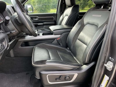 2024 RAM 1500 Laramie Crew Cab 4x2 5'7' Box