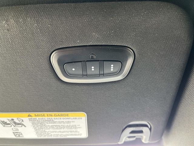 2024 RAM 1500 Laramie Crew Cab 4x2 5'7' Box
