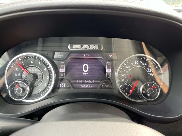 2024 RAM 1500 Laramie Crew Cab 4x2 5'7' Box
