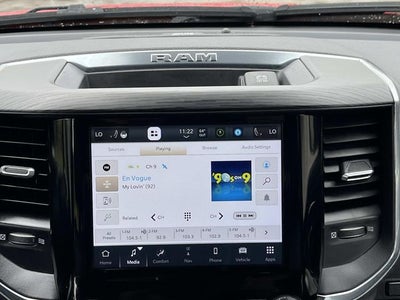2024 RAM 1500 Laramie Crew Cab 4x2 5'7' Box
