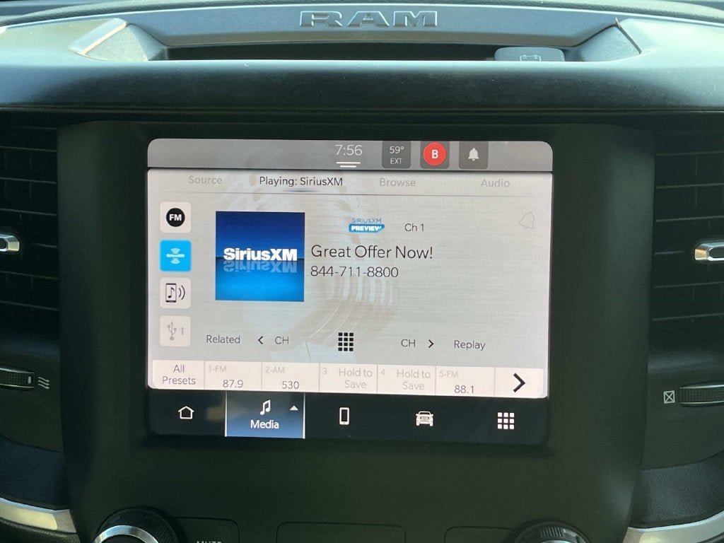 2022 RAM 1500 Big Horn Quad Cab 4x4 6'4' Box