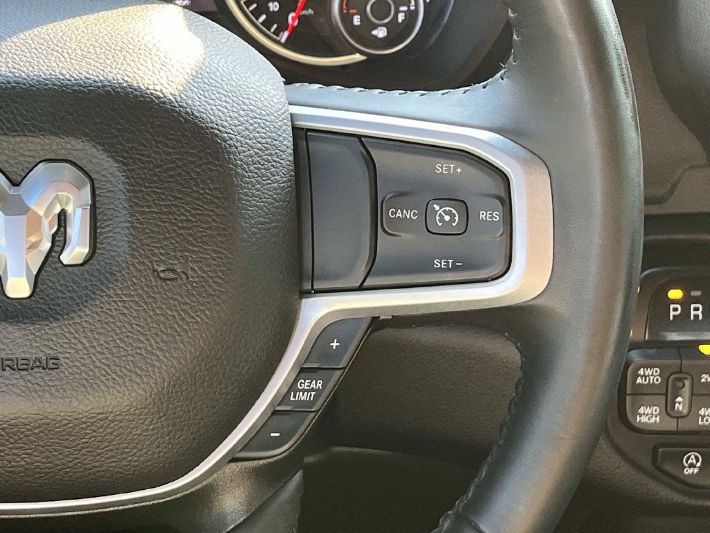 2022 RAM 1500 Big Horn Quad Cab 4x4 6'4' Box