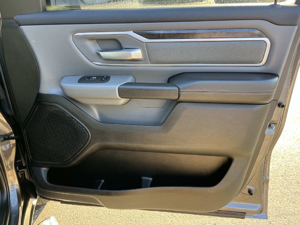 2022 RAM 1500 Big Horn Quad Cab 4x4 6'4' Box
