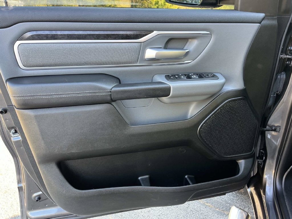 2022 RAM 1500 Big Horn Quad Cab 4x4 6'4' Box
