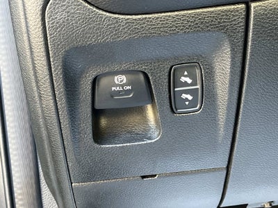 2022 RAM 1500 Big Horn Quad Cab 4x4 6'4' Box