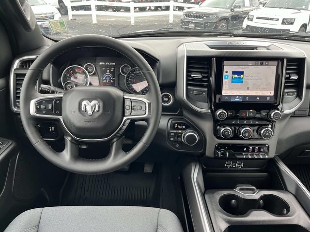2025 RAM 1500 Big Horn Crew Cab 4x4 5'7' Box