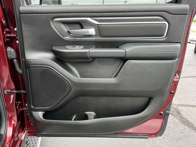 2025 RAM 1500 Big Horn Crew Cab 4x4 5'7' Box