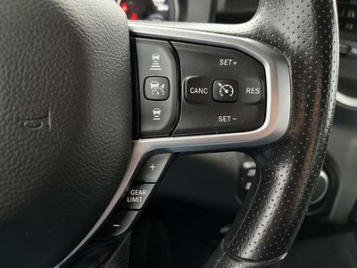 2025 RAM 1500 Big Horn Crew Cab 4x4 5'7' Box