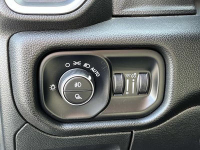 2025 RAM 1500 Big Horn Crew Cab 4x4 5'7' Box