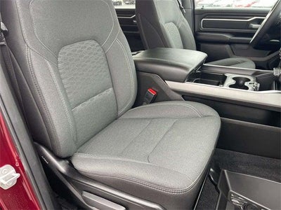 2025 RAM 1500 Big Horn Crew Cab 4x4 5'7' Box