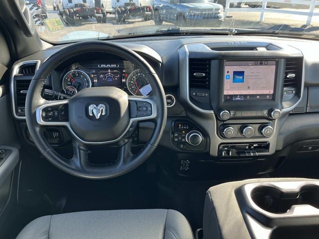 2022 RAM 1500 Big Horn Crew Cab 4x4 5'7' Box
